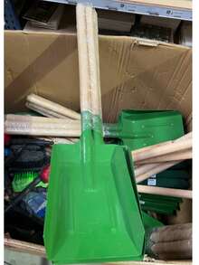 Xẻng xúc tuyết bằng sắt cán gỗ màu xanh hoặc xanh lá cây ngẫu nhiên - Nhỏ 20x10cm / Trung bình 21x15cm / Lớn 26x18cm, Dụng cụ dọn tuyết gia dụng mùa đông - Nhiều màu - Xem 10