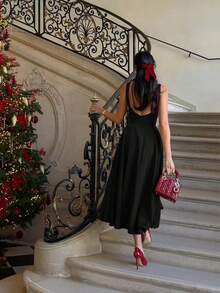 Elegant French Romantic Backless Hollow-Out Cinched Waist Sexy Charming Maxi Dress, Suitable For Christmas, Holiday Party, Date