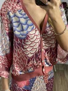 大码女式波西米亚风两件套：复古印花上衣和半身裙，略带弹性，宽松舒适，休闲又不失时尚优雅，适合日常穿着、旅行、音乐节或任何休闲场合，采用略带弹性的面料制成。夏季 - 紅色 - 查看 5