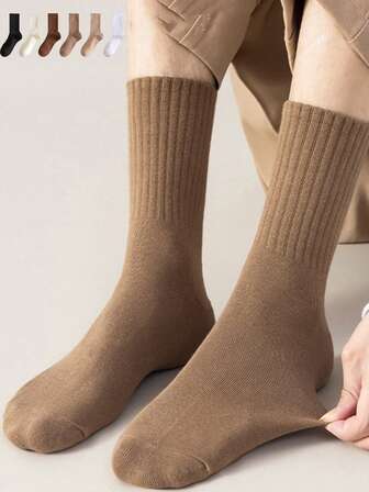 Soft Casual Women's Striped Middle Tube Socks Sweat Absorbing Sports Socks Style Solid Color Socks High Quality