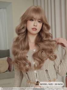 NAMM باروكة طويلة جداً ذهبية اللون مموجة بطول 28 بوصة للنساء، باروكة مجعدة مموجة فضفاضة مع غرة، من ألياف صناعية كاملة، باروكة أزياء للارتداء اليومي في المكتب وحفلات الموسيقى والاحتفالات والتنكر، إكسسوارات هدية للفتيات