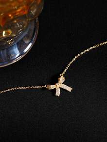 1pc Fashionable Niche Bow Tie Necklace, Accessory For Girls' Daily Wear - Gold - View 3