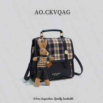 Vintage Elegant Backpack With Rabbit Pendant, New Women's Commuter Contrast Color Fashion Student Bag, 2025 Casual Niche High-Quality Versatile