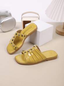 Children Fashion Outdoor Sandals Summer Square Toe Flat Shoes Strap Sandals New Style Girls Shoes Stylish Beach Slippers - Yellow - View 5