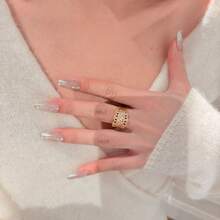 Women's Vintage Palace Style 18K Gold Plated Hollow Crown Design Ring - Gold - View 3