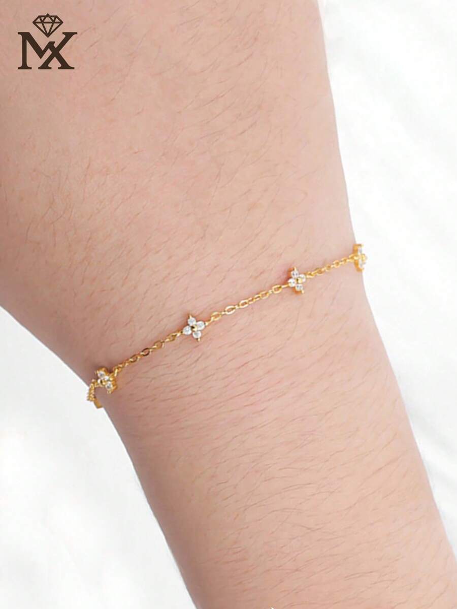 Pulsera de trébol de cuatro hojas de plata de ley 925 con circonita, diseño exquisito y lujoso de trébol de tres hojas, estilo dulce y suave, regalo de San Valentín y cumpleaños, adecuado para novia, madre, mejor amiga y amigas