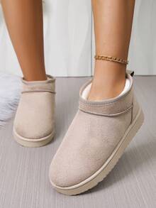 Giày bốt cổ ngắn nữ - Bốt mùa đông thoải mái với lớp lót len giả da lộn, nhẹ và chống trơn trượt, phù hợp với thời tiết lạnh, giày casual thời trang, có các màu đen, be, nâu - Hoàn hảo cho trang phục hàng ngày, hoạt động ngoài trời và trang phục đi nghỉ mát. - Màu be - Xem 4