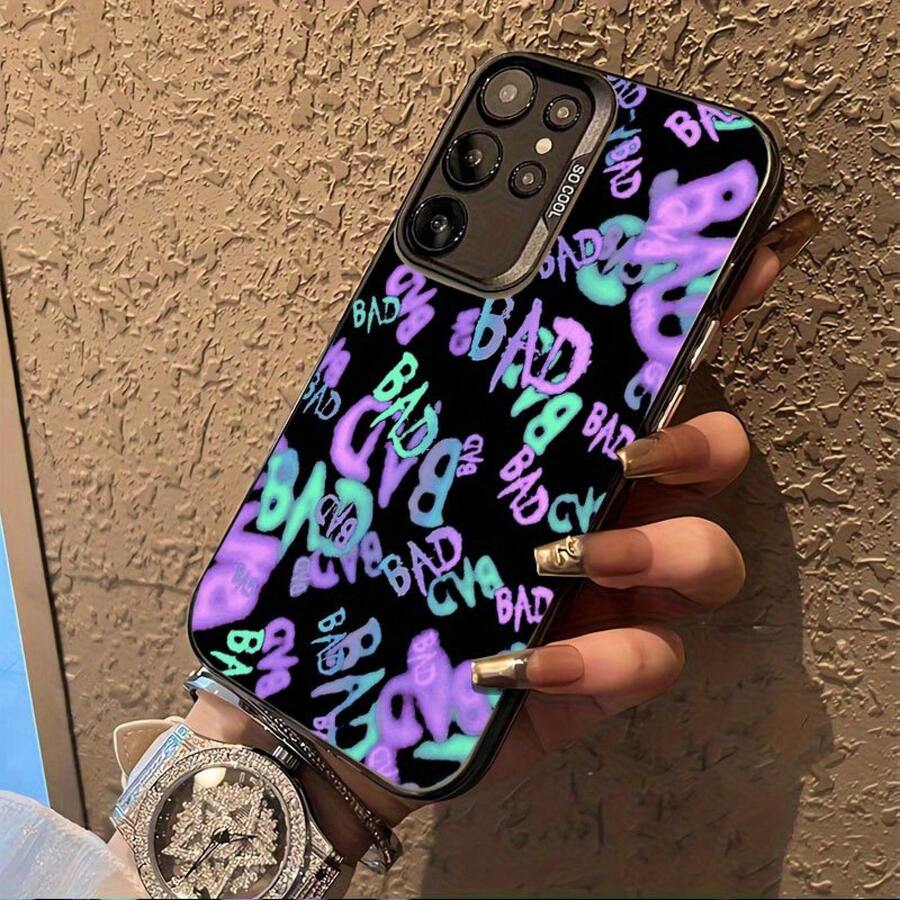 Funda con patrón de texto colorido BAD para Samsung Galaxy S25ULTRA, S24PLUS, S23FE, S21PRO, S22, S20+, A03S, A05S, A14, A31, A53, A34, A10, A04E, M04, A33, A35, A55, A72, A71, A70, A22, A16, A06, A20S, A54, anti-suciedad, a la moda, moderna, colorida, plateada IMD - Colores mixtos - Ver 1