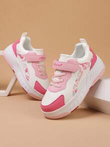 1 Pair Women's Random Print Patchwork Contrast Color Hook And Loop Design 4-Wheel Detachable 2-In-1 Roller Skate Shoes, Suitable For All Seasons Daily Wear, Rose Red PU Thick Sole With Wheels, Roller Skates