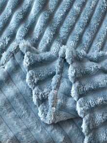 1pc Soft & Fluffy Blanket, Wide Striped Faux Fur Throw Blanket, Pink Bedroom Decor Rug, Plush Wrap, Christmas Flannel Blanket, Casual Nap Blanket, Small Office Nap Blanket, Fluffy Room Decor Rug - Navy Blue - View 6