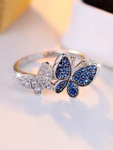 1 Stück eleganter blau-weißer synthetischer Schmetterling-förmiger Ring mit weißem Zirkonia, vergoldet, für Frauen, geeignet für Valentinstag, Partys, Alltagstragen, alle Jahreszeiten - blau und weiß - Übersicht 1