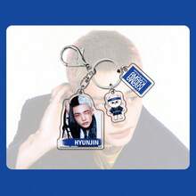 SKZ KPOP-STAY THE 4TH ALBUM COMPACT VER. KARMA Cartoon Acrylic Keychain, Celebrity Surrounding Acrylic Pendant Accessories Suitable For Bag And Keychain Decoration Pendant Accessories Fans Collect Couple Gifts Gifts Christmas Surprise Gifts