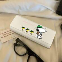 1pc Snoopy Eyeglass Case, Portable High-Quality Cute Magnetic Closure Eyewear Case For Students, PU Leather Material, Anti-Pressure, Random Style, Christmas Gift, Christmas Stocking Stuffer, Christmas Present, Christmas Decoration - Multicolor - View 4