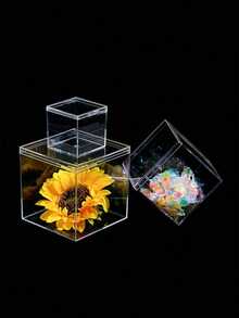Hộp nhựa vuông trong suốt có nắp đậy và đáy, chất liệu acrylic, thích hợp để đựng trang sức, mỹ phẩm, tượng nhỏ, cũng có thể dùng làm hộp kẹo cưới. Lý tưởng để đựng đồ nhỏ, trưng bày trang sức, triển lãm tượng nhỏ, lựa chọn hoàn hảo cho những người đam mê thủ công mỹ nghệ, chủ cửa hàng trang sức và người sưu tầm tượng nhỏ. - Nhiều màu - Xem 5
