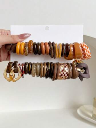 1-15 Pairs Random New Stylish Letter, Water Drop, Vintage Coin, Geometric, Acrylic Exaggerated Fashion Earring Set Combination Blind Box, Suitable For Women, Mother's Day, Valentine's Day, Christmas, New Year, Daily Wear