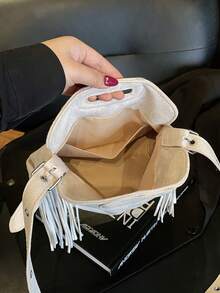 2025 New Arrival Unique Design Tassel Handbag, Personalized Fashion Versatile Tote Bag, Casual Commute Shoulder Crossbody Bag,Fringe Bag - Beige - View 9