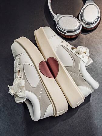 1 Pair Unisex Teens' Comfortable, Durable, Anti-Slip Thick Sole Lace-Up Low-Top Sneakers, Suitable For All Seasons