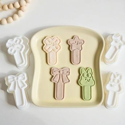 Cartoon Animal Cookie Mold Cute Toast Lollipop Rabbit Star Clover Bow Shape Cookie Cutter Fondant Cake Stamp Cookie Cutter Baking Tool