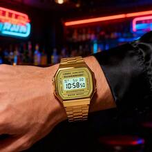 Casio ساعة رقمية رياضية، ساعة بسوار من الفولاذ المقاوم للصدأ بتصميم ريترو وقرص مربع، تقويم ومنبه وساعة إيقاف، مقاومة للماء للاستخدام اليومي، مناسبة للاستخدام اليومي - الذهبي والأسود - مشاهدة 6