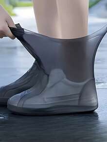 一套两双可重复使用的乳胶鞋套 | 防水防雨防滑，透明鞋底 | 四季皆宜，适用于徒步、雨天、雪天、泥泞路面 | 耐用、高弹性、易于清洁 | 男女通用，是露营、园艺、农活的理想之选 - 彩色 - 查看 4