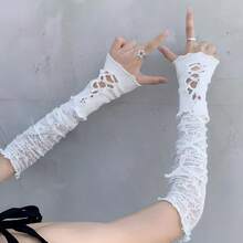 INS-Style Prom Arm Warmers: Layering Formula Unlocked! The Highlight Lies In The Wrapping Straps Around Your Wrists - They Max Out The Decorative Vibe, And The Detachable Design Lets You Switch Up Your Look Easily. This Accessory Nails The Perfect Balance Between Edginess And Practicality. No Extra Effort In Styling Needed; You'll Effortlessly Master Street Accessory Aesthetics And Turn Into A Walking Fashion Template.