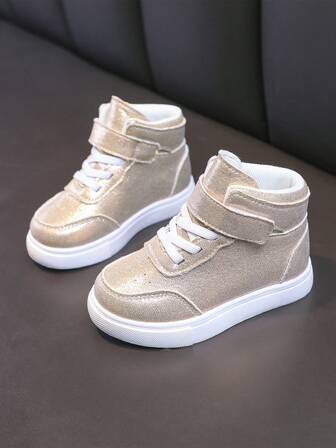 1双时尚纯色耐穿幼儿高帮运动鞋，PU魔术贴设计，平底时尚可爱休闲运动鞋，适合所有季节