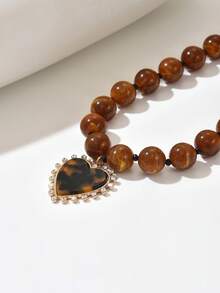 1pc Elegant Fashion Gold Heart, Orange & Red Resin 3D Heart Pendant Necklace, Asymmetrical Beaded Chain, Suitable For Daily Wear, Vacation, Party, Sexy Outfit Matching. Please Note That Each Resin Pendant May Have A Small Injection Port At The Bottom Due To The Molding Process. - Multicolor - View 4