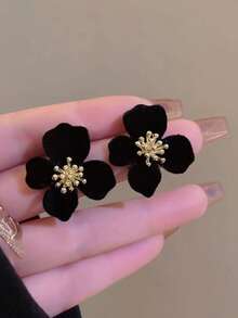 1 Đôi bông tai đinh tán hình hoa màu đen cổ điển thanh lịch, chất liệu hợp kim kẽm với chốt bông tai bằng thép không gỉ, kiểu dáng nữ tính, thích hợp để đeo hàng ngày, làm quà tặng và các dịp lễ hội, hoàn hảo cho Ngày Valentine. - hoa đen - Xem 5