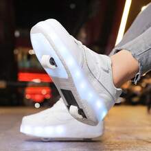 Summer Teenagers Students Adults Couples Fashionable Breathable Low-Top Sneakers, Dual Wheels Retractable One-Button LED Light Roller Skates Outdoor Sports Skating Shoes For Men And Women, Convertible, Birthday Gift