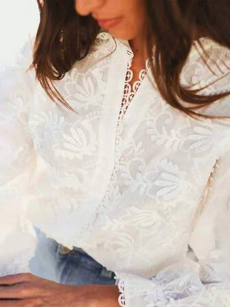 Plus Size Women's Elegant Lace Long Sleeve White Blouse, Suitable For Dates, Casual Or Commuting Wear. Fashionable Bell Sleeve Top For Autumn