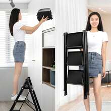 SIDIANBAN Portable 3-Step Folding Step Ladder For Adults – Lightweight Black Iron Stepladder With Anti-Slip Wide Pedals, Compact And Space-Saving Design, Perfect For Home, Kitchen, And Office Use - 黑色 - 查看 3