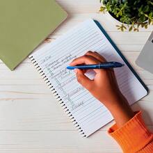 BIC 4 Color Smooth Retractable Ballpoint Pen 1.0 Mm Point For Smooth Ink Flow 3Count Pack In Assorted Ink Colors - Màu xanh lam - Xem 4