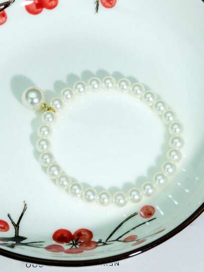 1件装女士仿珍珠吊坠手链，优雅仿珍珠串珠手链，可爱波西米亚风女孩饰品，可调节弹力手链，伴娘派对饰品礼物，适合女性和女孩，适合任何场合