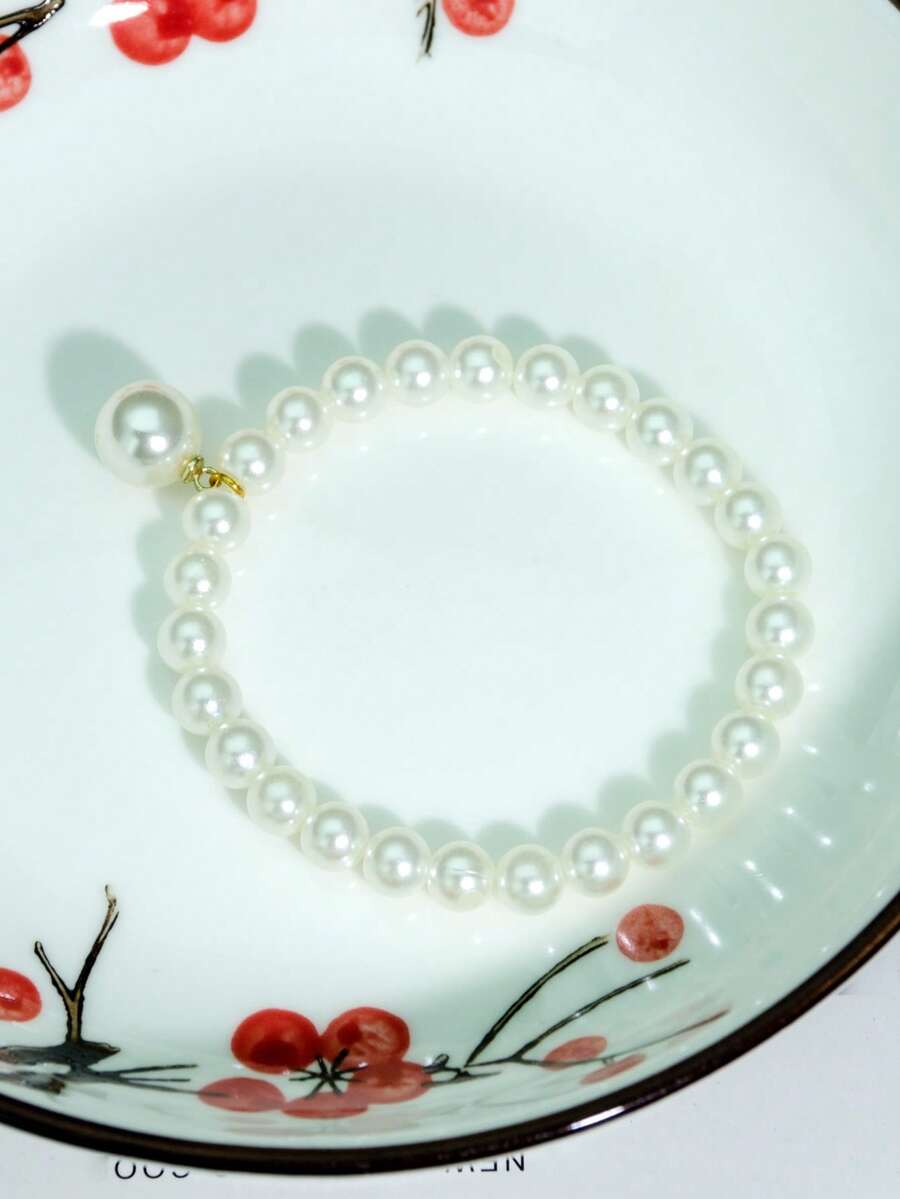 1件装女士仿珍珠吊坠手链，优雅仿珍珠串珠手链，可爱波西米亚风女孩饰品，可调节弹力手链，伴娘派对饰品礼物，适合女性和女孩，适合任何场合 - 白色 - 查看 1