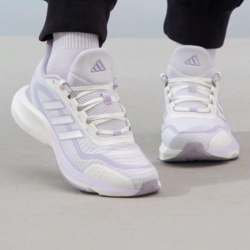 Adidas 阿迪達斯女鞋四季可穿2026年新款運動鞋舒適耐磨減震休閒跑鞋 - 淡紫色 - 查看 1