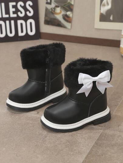 1双女婴蝴蝶装饰侧拉链保暖雪地靴，舒适轻便短靴，适合日常户外穿着，秋冬季