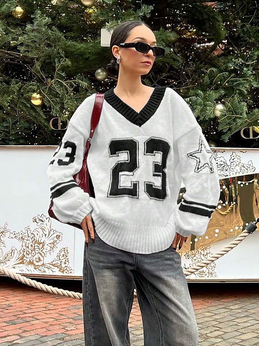 女式 V 领落肩拼色数字提花灯笼袖套头衫 - 柔软宽松针织上衣，适合街头休闲装、返校装、日常通勤装、派对装、秋冬装