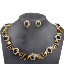 A Set Of European And American Exaggerated Imitation Crystal Pearl Gemstone Accessories Stage Super Shiny Decorative Necklace Earrings Set For Bride Banquet Women - 6 - 查看 5