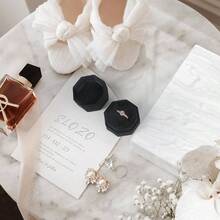 Velvet Ring Box, 3 Slots Octagon Jewelry Ring Box Vintage Ring Display Holder Case Wedding Ceremony Proposal Engagement Pearly White - 黑色 - 查看 5