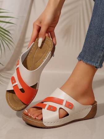 1 par de sandalias de playa cómodas y versátiles con hebilla, cierre de gancho y bucle, adecuadas para primavera, verano y otoño, sandalias de plataforma con cuña y suela gruesa para mujer