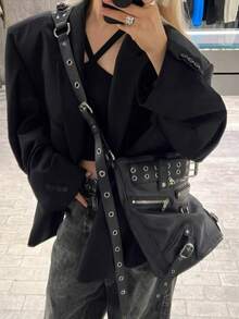 新款时尚百搭深色铆钉装饰摩托车水桶单肩斜挎包，女士款 - 黑色 - 查看 4