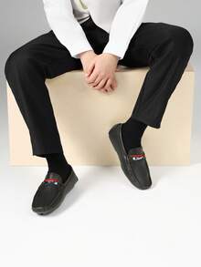 Boys Ultimate Comfort Slip On Loafers All Match Dress Casual Shoes Super Soft Support For School Play Special Events - 黑色 - 查看 3