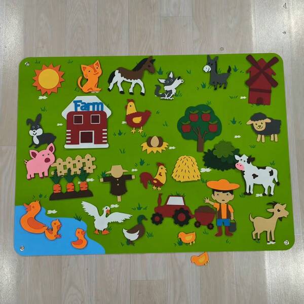 Conjunto de Quadro de História de Animais de Fazenda em Feltro para Crianças - Tema de Fazenda Pré-Escolar, Quadro Didático Montado na Parede, Jogo Interativo de Feltro com Gado para Aprendizagem Inicial, Jogo de Contação de Histórias, Pacote Educativo para Meninos e Meninas, Presente de Natal Ideal, Contação de Histórias em Família, Presente de Natal