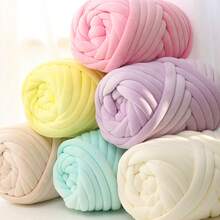 250克超粗冰岛毛线，适合手工编织枕头、宠物床、地毯、垫子、DIY包包、花瓶，是送给宠物主人的理想礼物。 - 彩色 - 查看 11