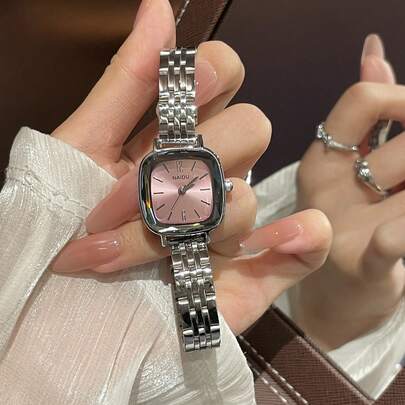 1件复古银色不锈钢方形小表盘女士手表，时尚简约优雅奢华小巧石英女士腕表，适合日常佩戴、派对及其他场合。