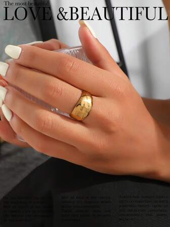 Fashionable Wide Face Gold Titanium Steel Ring, Minimalist Niche Design, Versatile Finger Ring
