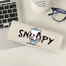 1pc Snoopy Eyeglass Case, Portable High-Quality Cute Magnetic Closure Eyewear Case For Students, PU Leather Material, Anti-Pressure, Random Style, Christmas Gift, Christmas Stocking Stuffer, Christmas Present, Christmas Decoration - Multicolor - View 1