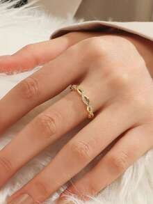 5件套优雅迷人的心形立方氧化锆镶嵌奢华编织设计戒指套装，适合约会、度假、节日、送礼、派对（不含礼盒）