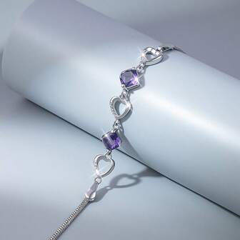 925纯银锆石心形和方形镂空设计手链，精致独特，适合日常、休闲、派对、度假等场合，是送给家人、朋友、圣诞节、万圣节、情人节、生日等节日的绝佳礼物 - 附赠礼盒