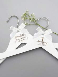 Percha personalizada para novia - Percha para vestido de novia - Percha para dama de honor - Percha de madera tallada - Percha para vestido de novia - Percha con nombre de boda, Percha personalizada para vestido de novia de boda | Percha exclusiva para vestido de novia de mujer | Percha para dama de honor | Percha de boda tallada | Invitación para dama de honor - Multicolor - Ver 8